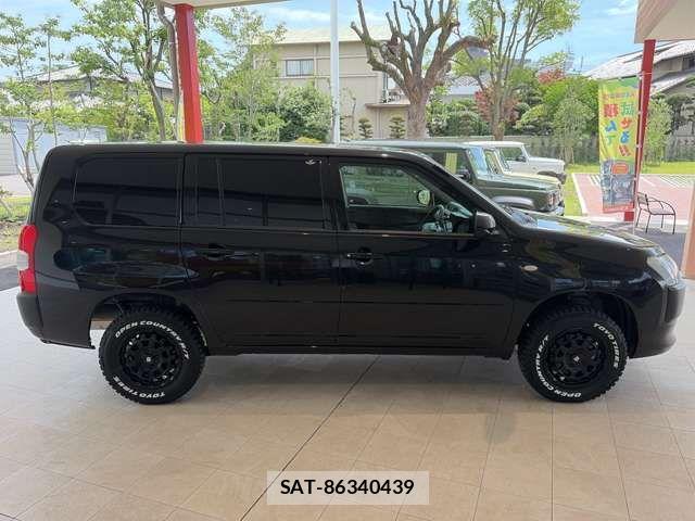 Toyota PROBOX VAN 2025-11 8781748-9