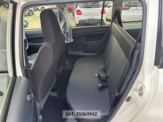 Toyota PROBOX VAN 2023-08 8831227-5