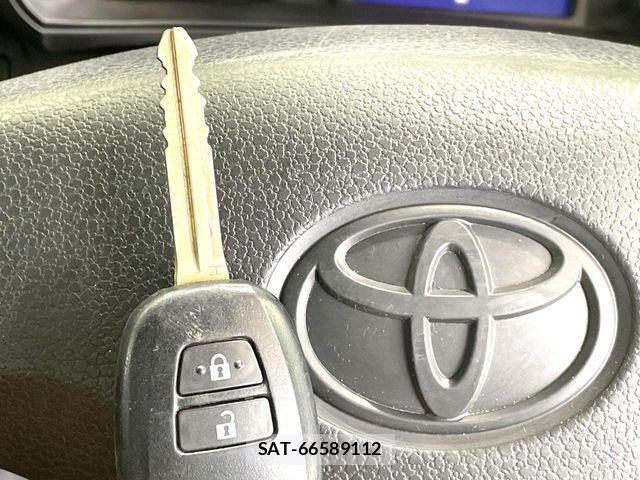 Toyota PROBOX VAN 2021-08 8831226-6
