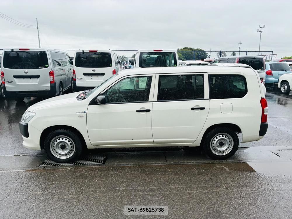 Toyota PROBOX VAN 2020/08 8767006-1