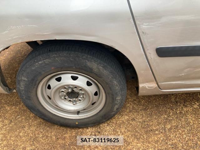 Toyota PROBOX WAGON 2005-02 7060353-6