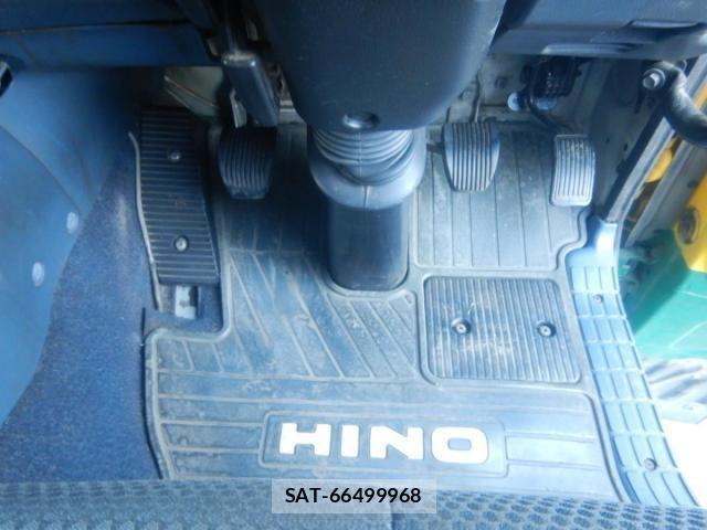 Hino PROFIA 2009-02 1426811-18