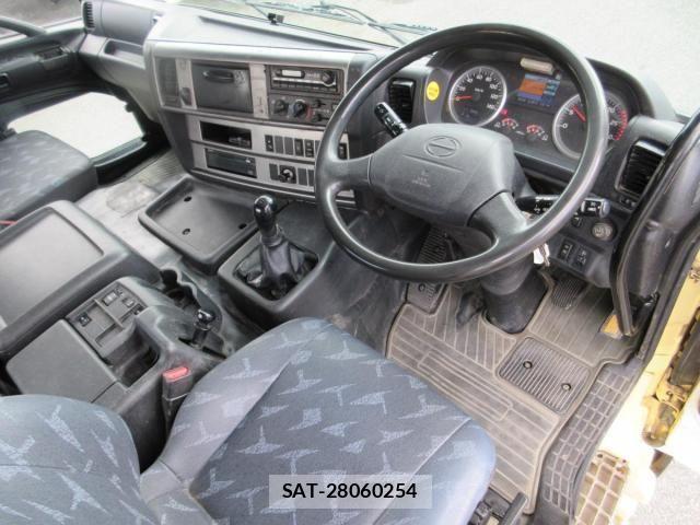 Hino PROFIA 2018-10 536267-8