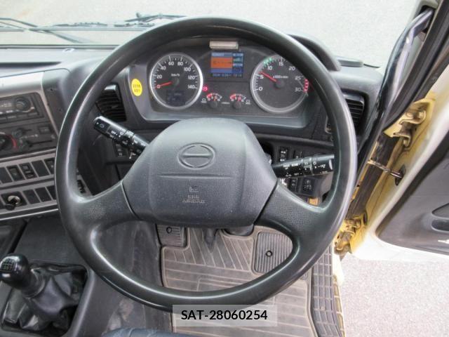 Hino PROFIA 2018-10 536267-9