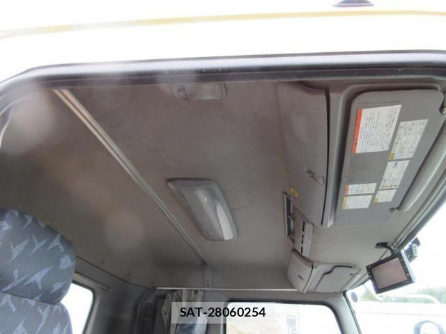 Hino PROFIA 2018-10 536267-15