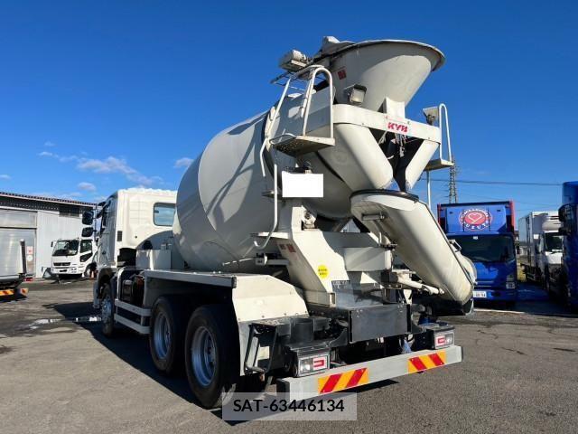 Hino PROFIA 2017-12 536474-8