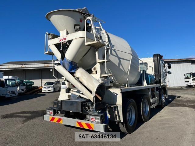 Hino PROFIA 2017-12 536474-9