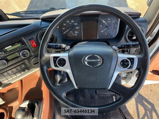 Hino PROFIA 2017-12 536474-13