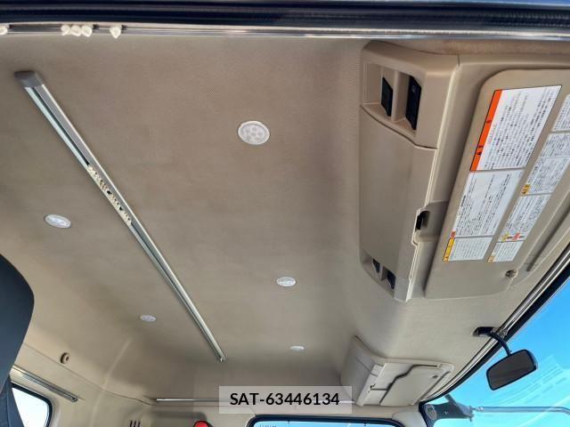 Hino PROFIA 2017-12 536474-22