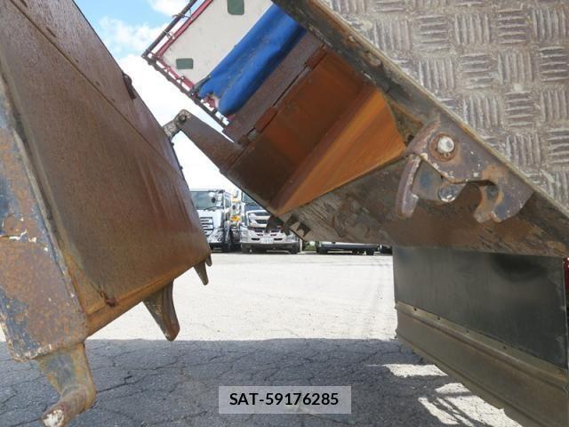Hino PROFIA 2018-04 805949-8