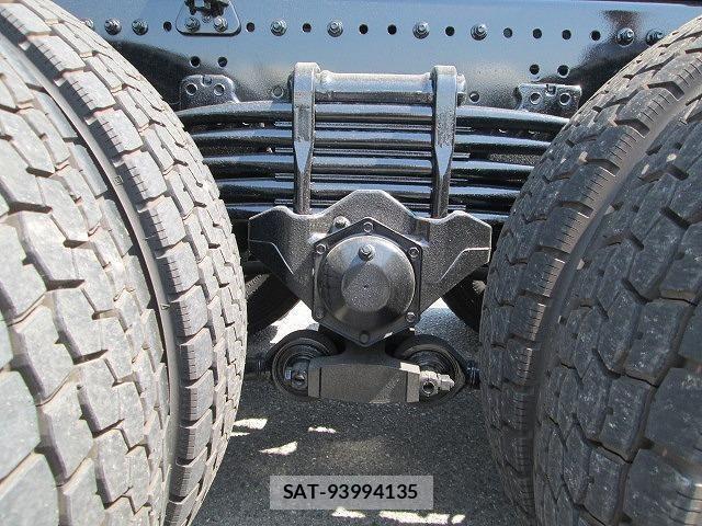 Hino PROFIA 2024-06 695737-12