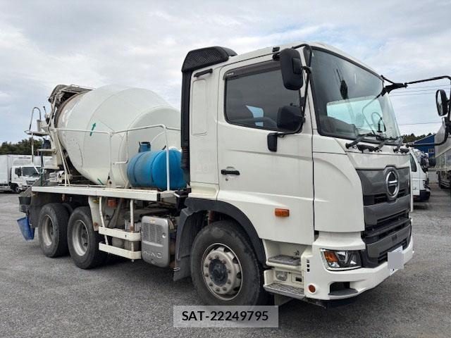 Hino PROFIA 2018-10 2003997-0