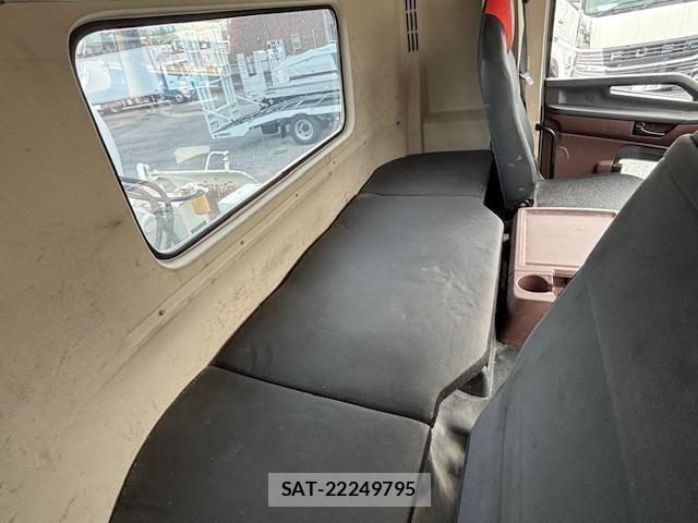Hino PROFIA 2018-10 2003997-29