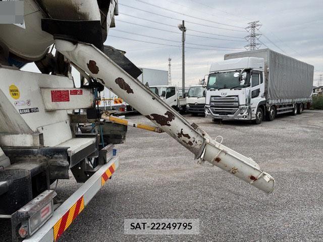Hino PROFIA 2018-10 2003997-6