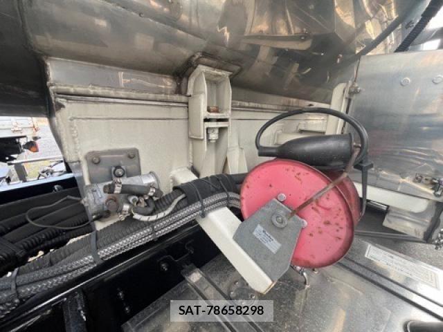 Hino PROFIA 2013-06 2004001-11