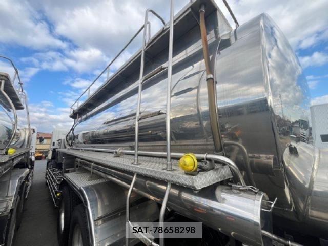 Hino PROFIA 2013-06 2004001-20