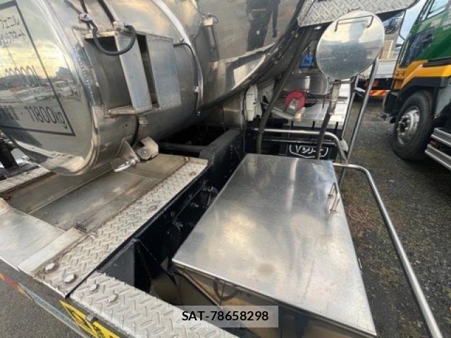 Hino PROFIA 2013-06 2004001-25