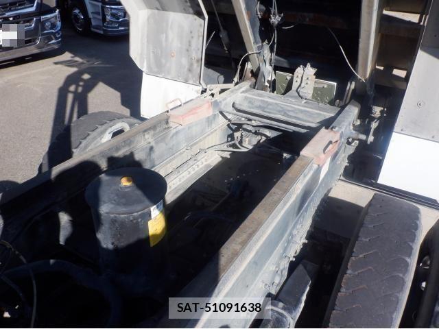 Hino PROFIA 2017-09 2003994-23