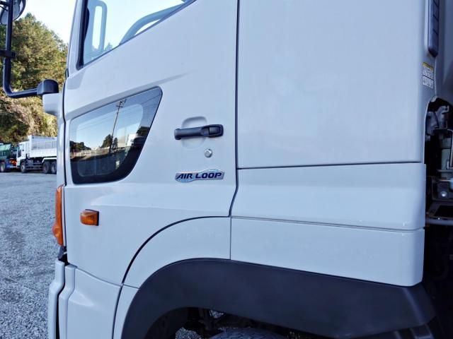 Hino PROFIA 2013-04 2101624-12