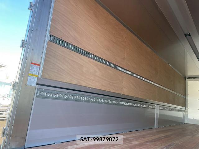 Hino PROFIA 2025-07 2447932-10