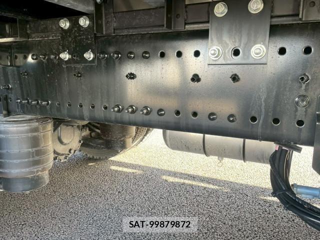 Hino PROFIA 2025-07 2447932-22
