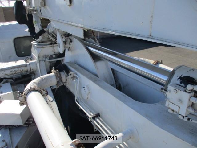 Hino PROFIA 2014-01 2674788-14