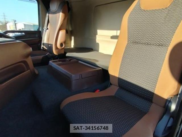 Hino PROFIA 2020-09 2674799-18