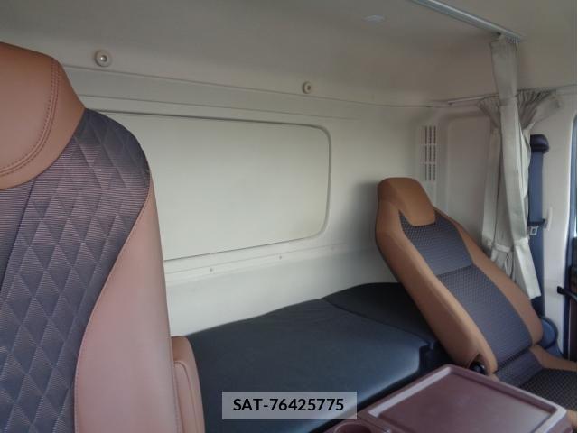 Hino PROFIA 2022-01 2674793-24