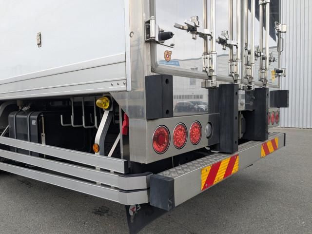 Hino PROFIA 2023-11 2709505-5