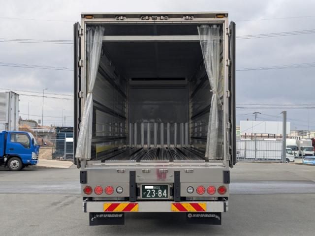Hino PROFIA 2023-11 2709505-8