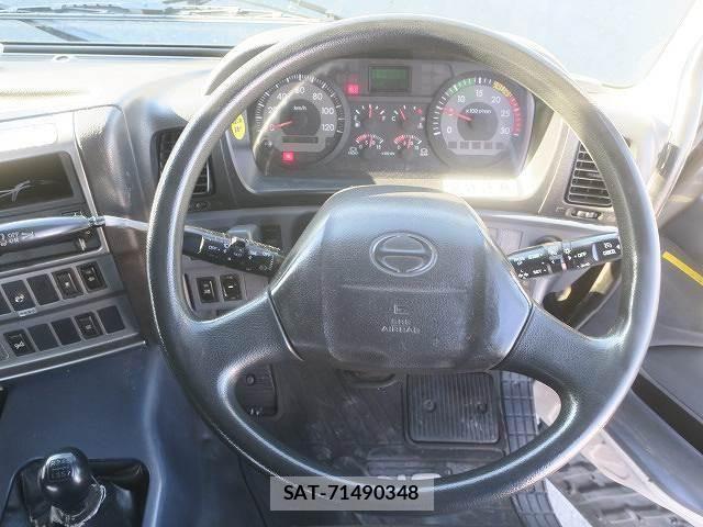 Hino PROFIA 2006-09 2830760-14