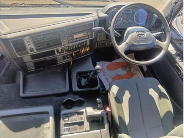 Hino PROFIA 2017-06 3000819-21