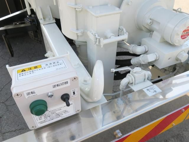 Hino PROFIA 2025-08 3292737-17