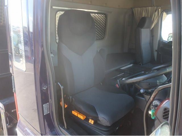 Hino PROFIA 2016-05 3292751-13