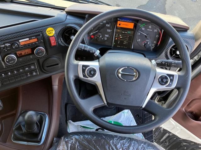 Hino PROFIA 2025-04 3356783-23