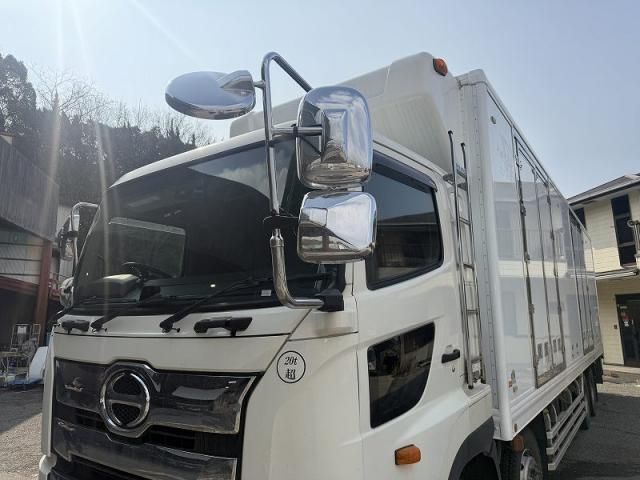Hino PROFIA 2019-08 3681066-11