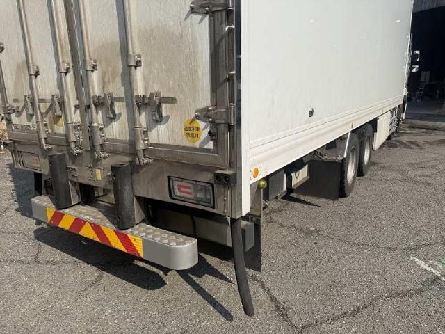 Hino PROFIA 2019-08 3681066-14
