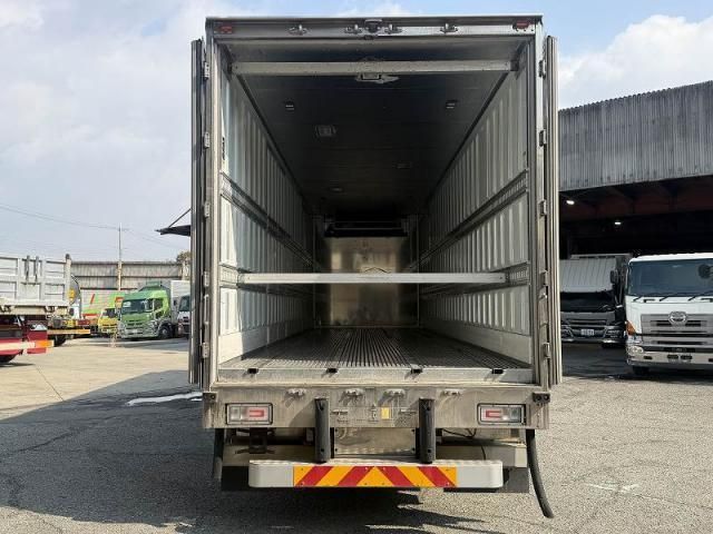 Hino PROFIA 2019-08 3681066-22
