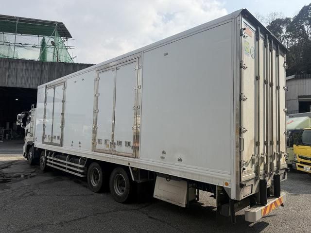 Hino PROFIA 2019-08 3681066-3