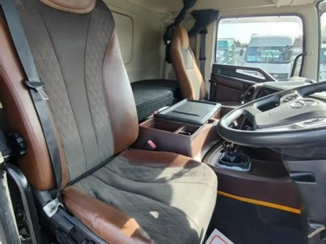 Hino PROFIA 2020-11 3758538-23