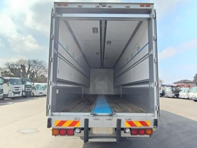 Hino PROFIA 2020-11 3758538-5