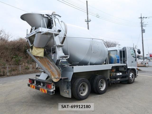 Hino PROFIA 2017-03 3909159-3