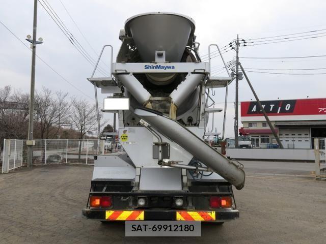 Hino PROFIA 2017-03 3909159-4