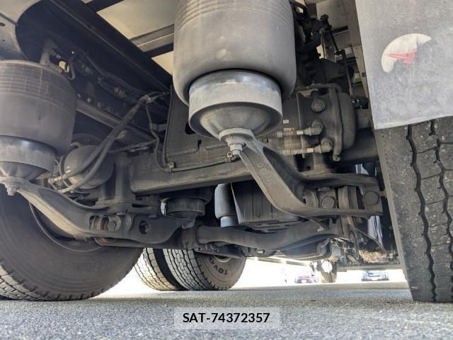 Hino PROFIA 2024-01 4111098-17