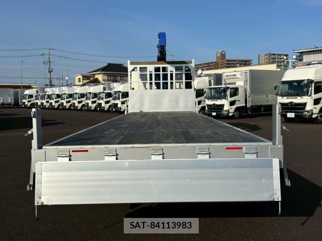 Hino PROFIA 2024-09 4243102-9