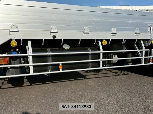 Hino PROFIA 2024-09 4243102-13