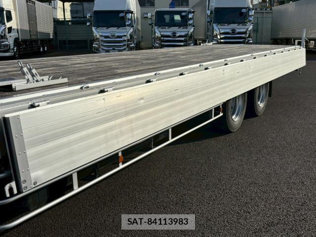 Hino PROFIA 2024-09 4243102-14
