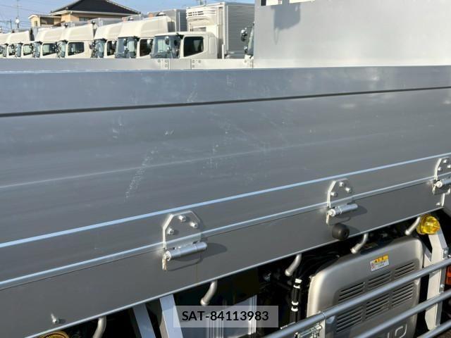 Hino PROFIA 2024-09 4243102-15