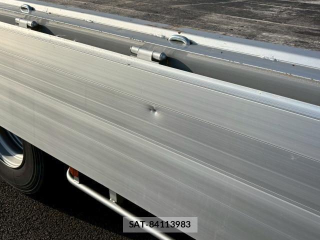 Hino PROFIA 2024-09 4243102-16