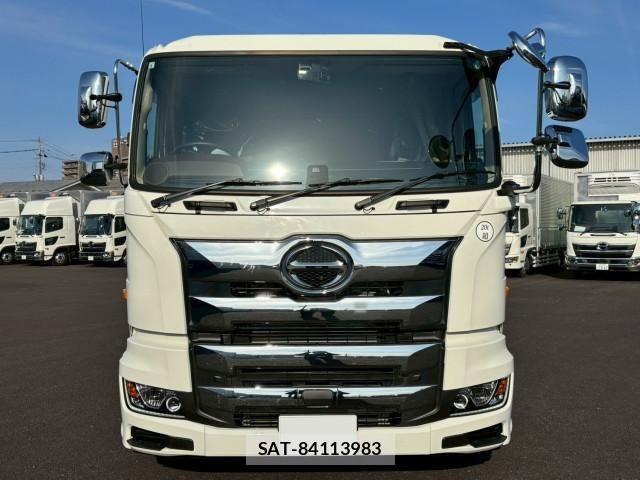 Hino PROFIA 2024-09 4243102-1